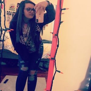 Meet your Posher, Alyssa